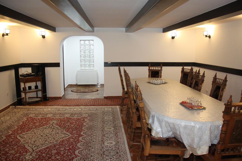Pensiunea Casa Cristina Câmpulung Moldovenesc Exterior foto